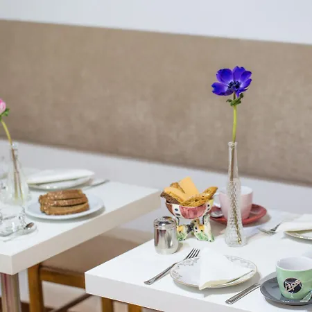 住宿加早餐酒店 Palazzi 3*